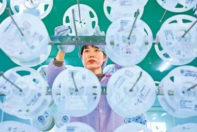 各地加力支持生物制造、量子科技、具身智能、6G等产业发展——未来产业，跑出“加速